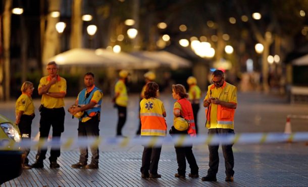 barcelona terror attack, barcelona van attack, barcelona terror attack, barcelona attack death toll, barcelona city centre, las ramblas, placa catalunya, spain van accident, barcelona news, latest news
