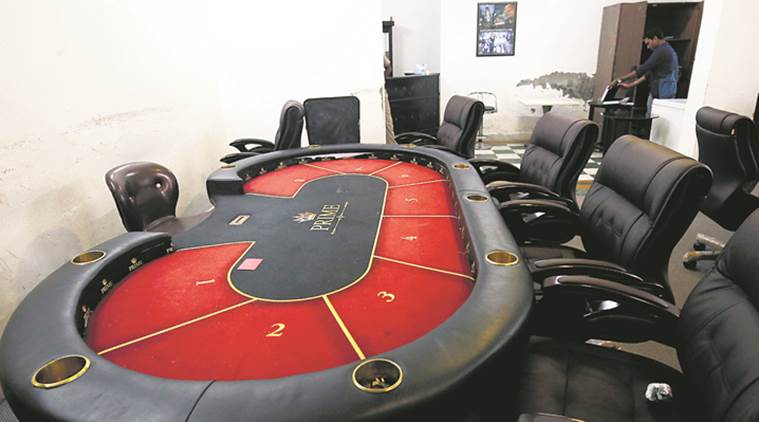 delhi farmhouse raid, delhi casino raid, delhi raid, delhi news, indian express news, india news