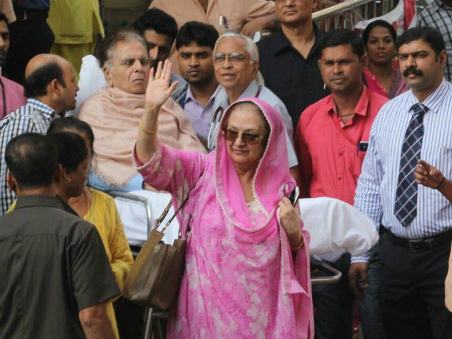 dilip kumar, dilip kumar discharged, saira banu