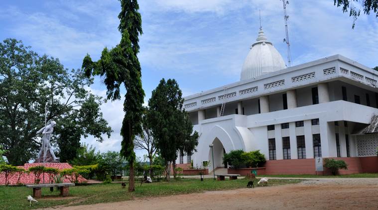 Gandhi statue, ram kinkar baij, assam gandhi statue, gandhi mandap garden, mahatma gandhi statue