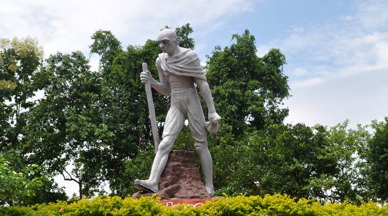 Gandhi statue, ram kinkar baij, assam gandhi statue, gandhi mandap garden, mahatma gandhi statue