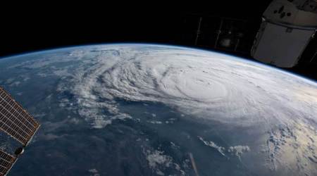 Hurricane Harvey upgraded to Category 4, thousands in Texas flee
