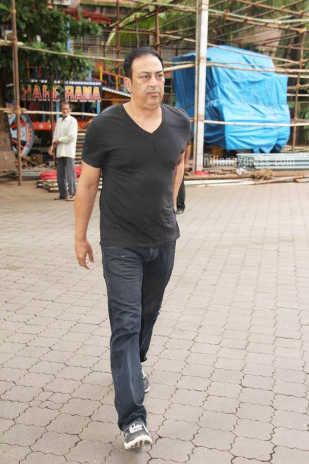 Inder Kumar, Inder Kumar prayer meet, inder kumar dead, Ronit Roy, Raza Murad, Sunil Pal, Vindu Dara Singh, Inder Kumar films