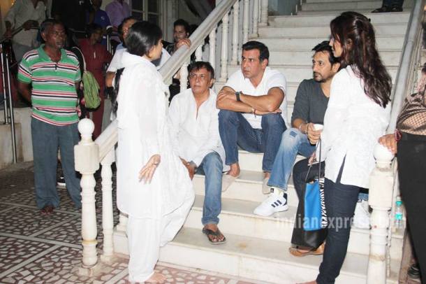 Inder Kumar, Inder Kumar prayer meet, inder kumar dead, Ronit Roy, Raza Murad, Sunil Pal, Vindu Dara Singh, Inder Kumar films
