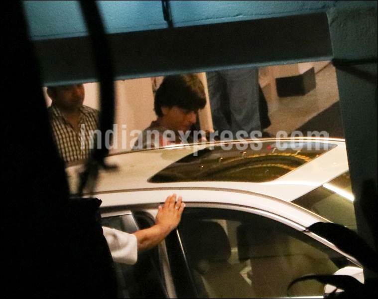 Dilip kumar, shah rukh khan, shah rukh khan dilip kumar, shahrukh dilip kumar saira banu