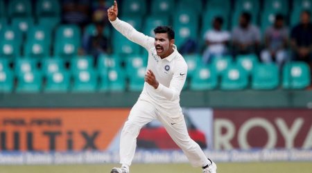 Ravindra Jadeja spends time with Ravi Shastri, team India enjoys off day