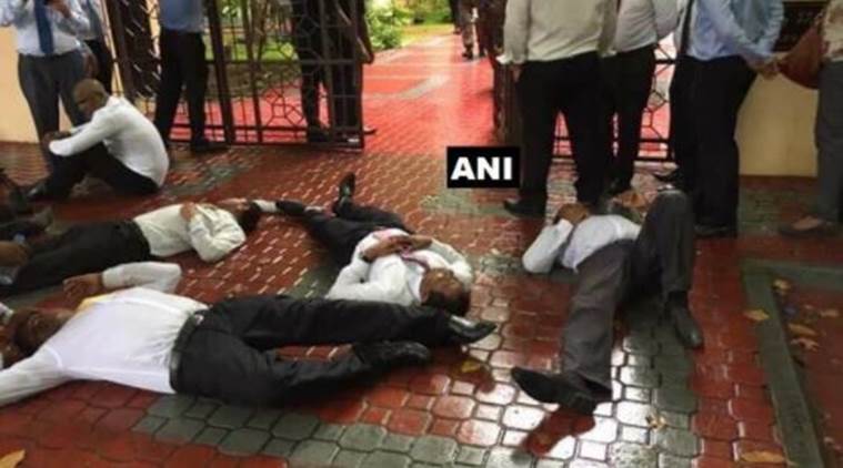 Maldives, Maldives parliament, Maldives parliament crisis, Male parliament, abdulla Yameen