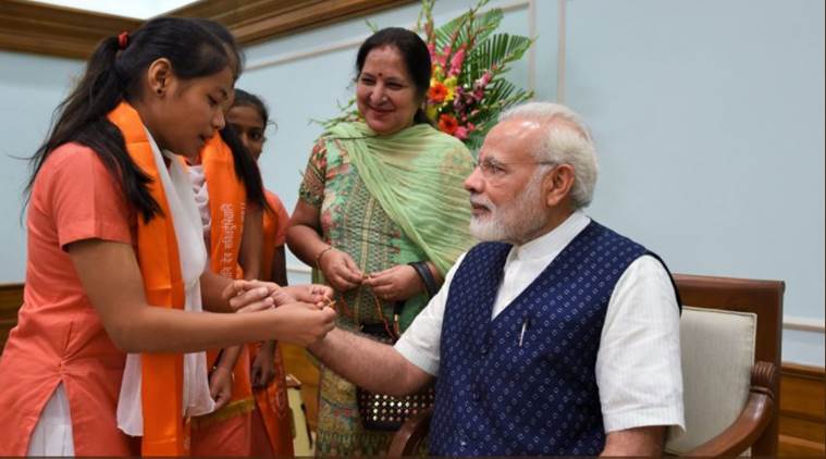 narendra modi, rakshabandhan, rakshabandhan celebration. raakhi, modi raakhi, modi rakshabandhan, indian express news, india news