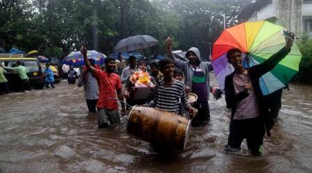 Mumbai rains: Downpour fails to dampen Ganeshotsav spirit