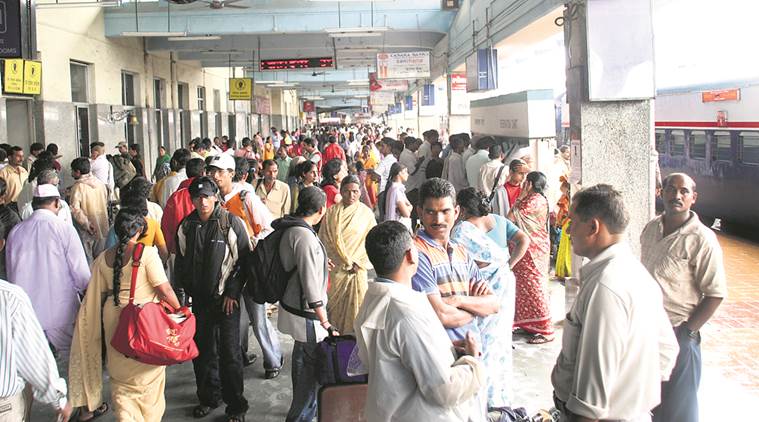 Mumbai rains, Maharashtra news, Mumbai rains and flight cancellations, Mumbai rains and traffic jams, Maharashtra news, India news 