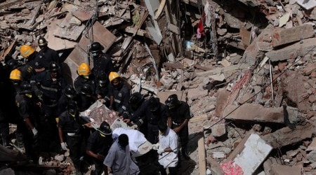 Bhendi Bazaar building collapse: Eight of a family, two labourers found dead