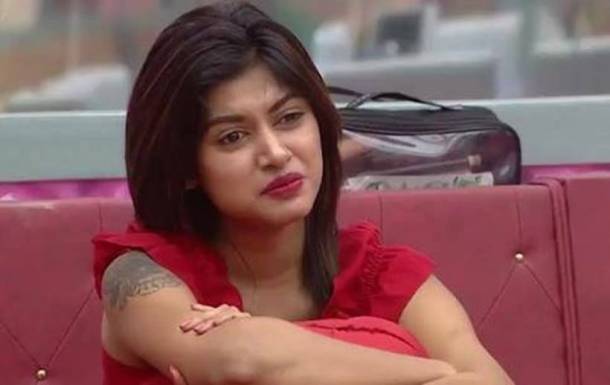 Bigg Boss Tamil, Oviya, Oviya Bigg Boss photos, Oviya Army, Save oviya movement, oviya bigg boss fans,