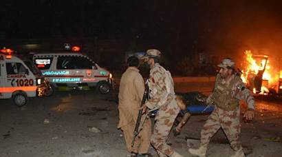 Suicide blast rips through Quetta: 15 dead, dozens injured