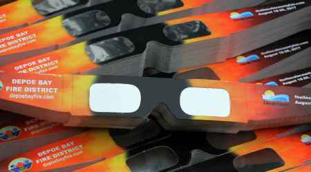 Amazon refunding customers who bought unverified eclipse glasses