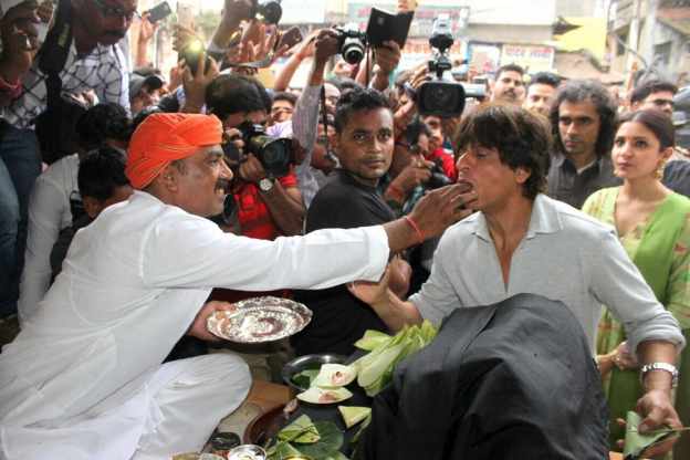 Jab Harry met Sejal, Shah Rukh Khan, Shah Rukh Khan pan, Shah Rukh Paan, srk varanasi, Jab Harry met Sejal film