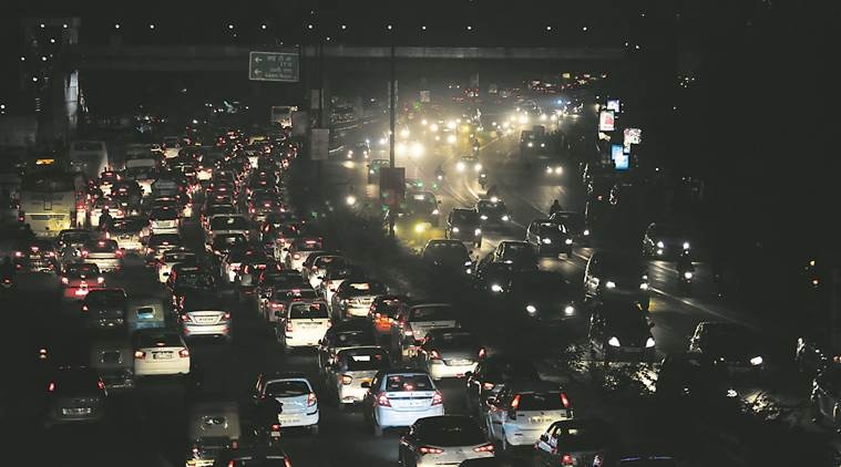 Nitrogen oxides, traffic, study on vehicle emissions, traffic jam, new delhi, indian express news