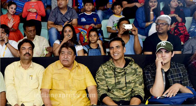 akshay kumar, aarav kumar, akshay kumar son, akshay kumar aarav, aarav kumar photos, akshay kumar son photos