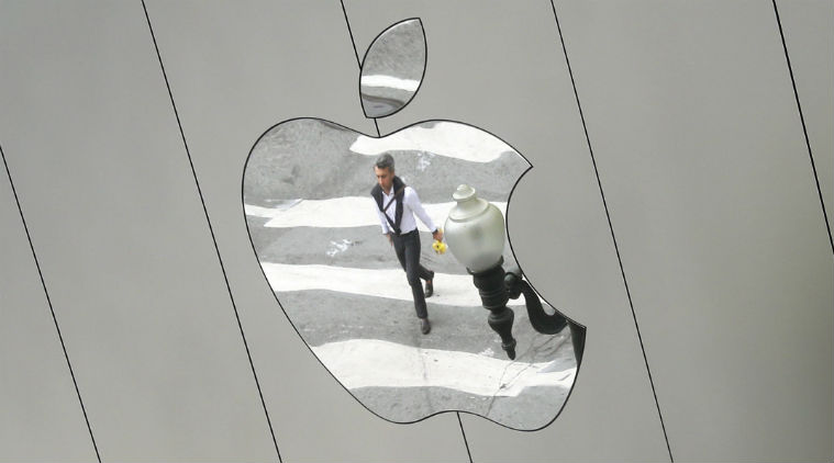 Apple, Western Digital, Toshiba, Toshiba takeover bid, Toshiba NAND flash memory chip, Apple Toshiba offer, Toshiba chip business, Apple Western Digital joint venture, Toshiba consortium agreement, Toshiba possible delisting, Bain Toshiba bid, Foxconn bid 