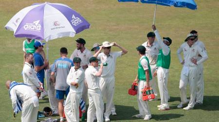 Australia team bus hit with rock in Chittagong