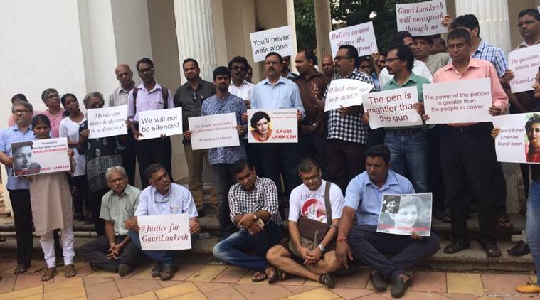 gauri lankesh, gauri lankesh murder, gauri lankesh shot, gauri lankesh killed, journalist killed, gauri lankesh protests, 