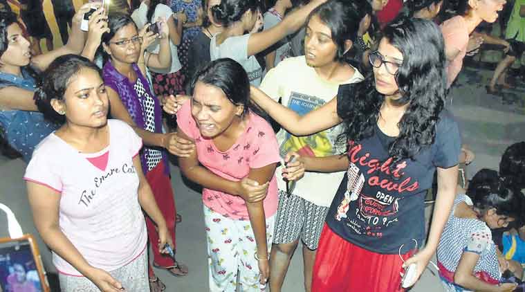 bhu, banaras hindu university, bhu lathicharge, bhu girls, bhu students, bhu boys, bhu vc, molestation, eve-teasing, bhu news, india news, uttar pradesh, indian express news