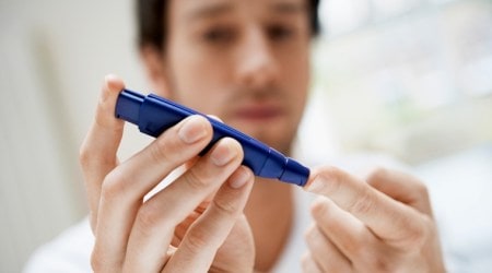 Wearable self-powered sensor monitors body glucose from sweat