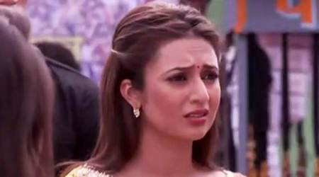Divyanka Tripathi is not in RIP mode. Here is what Yeh Hai Mohabbatein actor has to say about death rumours