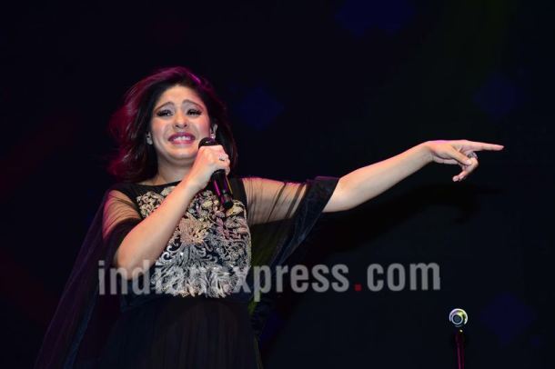sunidhi chauhan, sunidhi chauhan photos, sunidhi chauhan pics