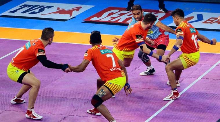Pro Kabaddi Live, Kabaddi live, Kabaddi live score, Pro Kabaddi League Live Score, PKL 2017 Live, Gujarat Fortunegiants vs UP Yoddha live, Gujarat vs UP live, UP Yoddha vs Gujarat Fortunegiants live, Pro Kabaddi live streaming, pro kabaddi news, Indian Express