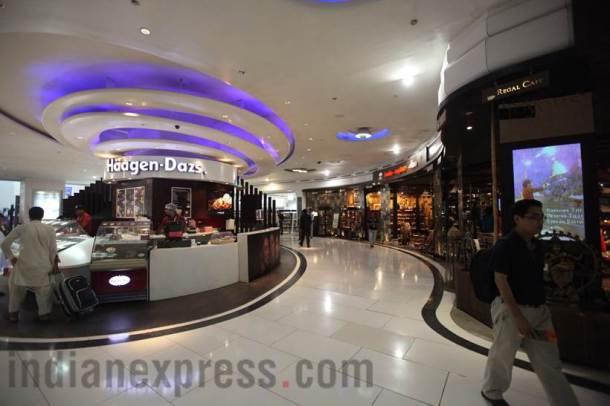 delhi airport, delhi IGI airport, delhi indira gandhi international airport, delhi airport renovation, delhi airport terminal 2, delhi news