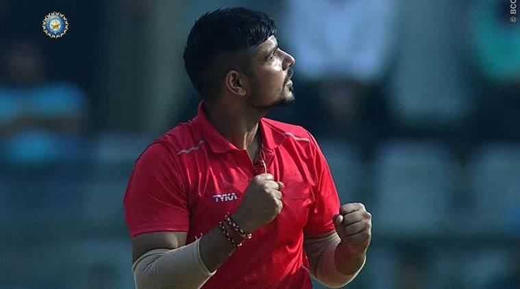karn sharma, duleep trophy, karn sharma 10 wicket haul, cricket, parthiv patel, india red, india green, cricket, sports news, indian express