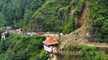 Massive landslide on Chandigarh-Shimla National Highway in Himachal, several vehicles buried under debris