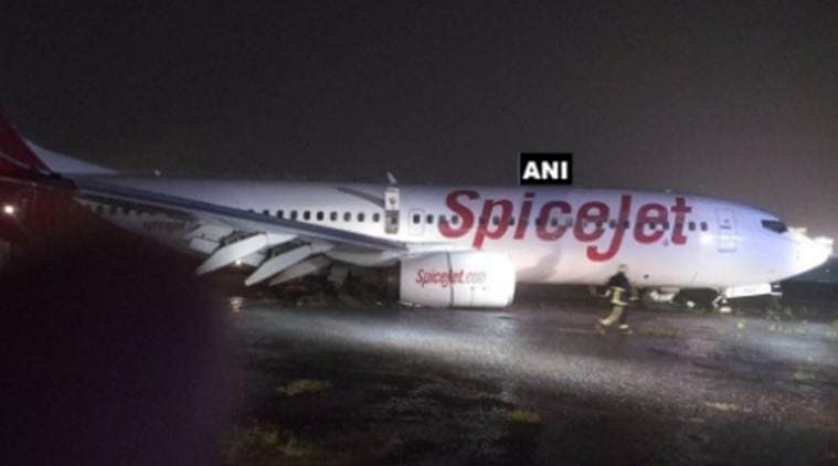 Mumbai rains, spicejet, Mumbai airport, Flight service, Mumbai weather