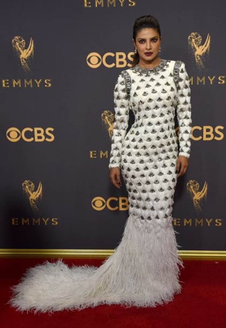 priyanka chopra, emmys 2017, priyanka chopra at emmys, priyanka chopra emmys look, priyanka chopra emmy