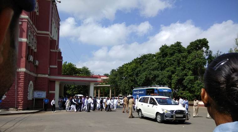 rahul gandhi, rahul gandhi gujarat visit, gujarat elections, gujarat congress, saurashtra region