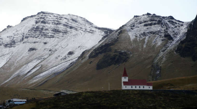 Iceland volcano, Katla volcano, Vik, volcanic eruption, volcanic eruption history, volcanic research, tourist activity, black volcanic beaches, ash, lava, magma, water level rise, possible flooding, volcanic activity 