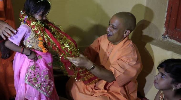 Yogi Adityanath, Adityanath head priest, Yogi Adityanath Priest, Navaratri, Adityanath Navaratri, India news, Indian Express
