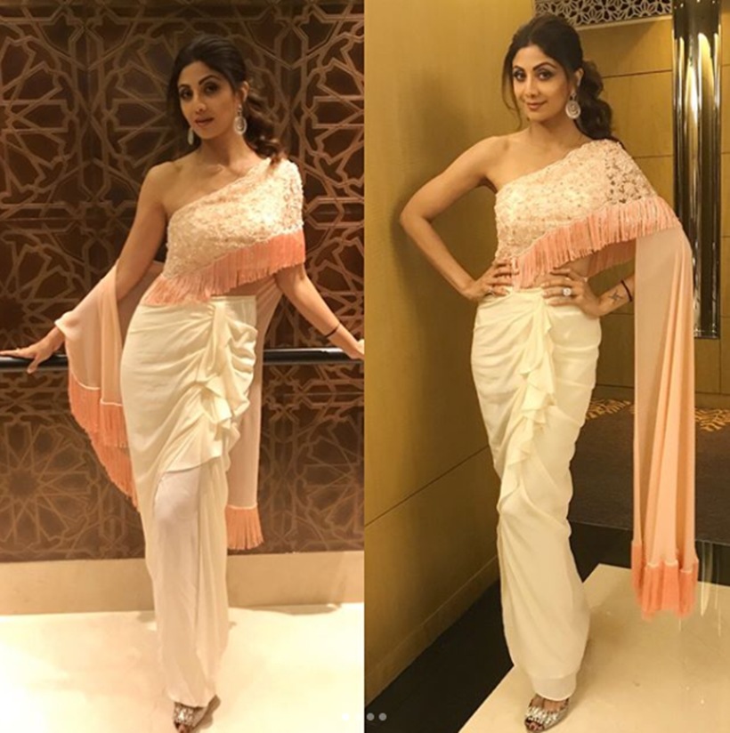 Sonam Kapoor, Sonam Kapoor latest photos, Sonam Kapoor saris, Shilpa Shetty, Shilpa Shetty latest photos, Shilpa Shetty saris, Taapsee Pannu, Taapsee Pannu saris, Karisma kapoor, Karisma kapoor saris, Malaika Arora, Malaika Arora saris, Malaika Arora latest photos, indian express, indian express news