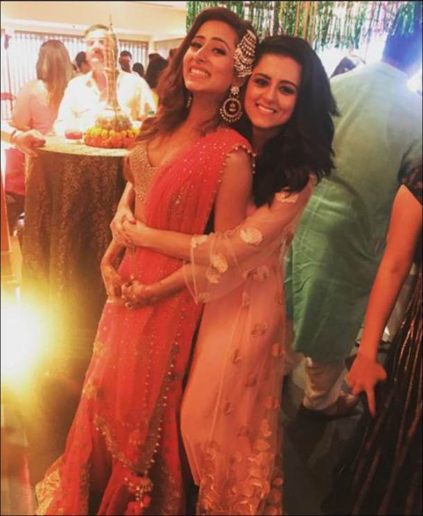 sargun mehta friends, sargun ridhi friendship, ridhi dogra, sargun ridhi images