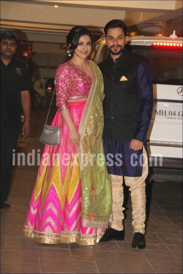 soha ali khan, kunal kemmu, soha kunal images, soha ali khan daughter, aamir khan diwali party images