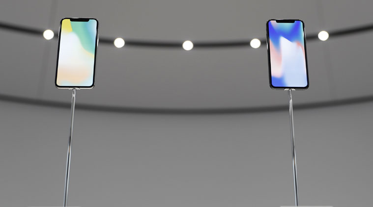 Apple, Apple iPhone X, iPhone X launch, iPhone X launch in India, Apple iPhone X Samsung, Samsung Apple, iPhone X price in India, iPhone X features, Apple iPhone X features, Apple iPhone X display, Apple vs Samsung