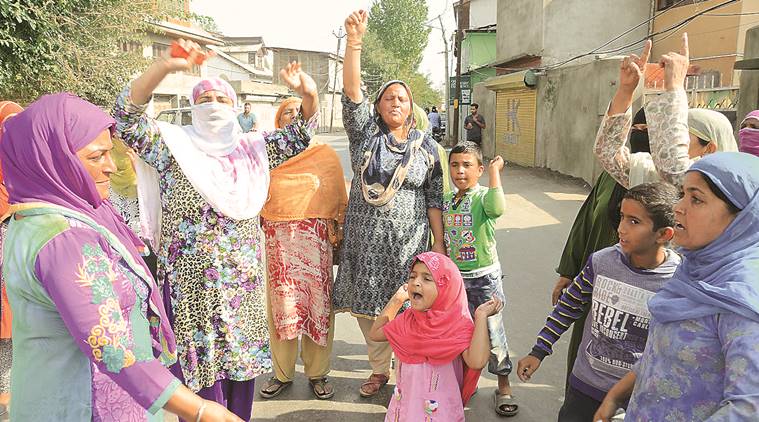 braid chopping, kashmir, jammu kashmi braid chopping, braid chopping incidents, kashmir protest, kashmir separatists, braid chopping protest, india news, indian express news
