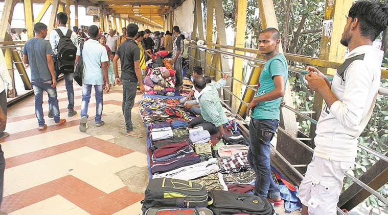 Elphinstone stampede, Mumbai stampede, Foot Over Bridge, NEw FoB, Maharashtra Government, Indian Railways, MUmbai Locals, India News, MUmbai News, Indian Express