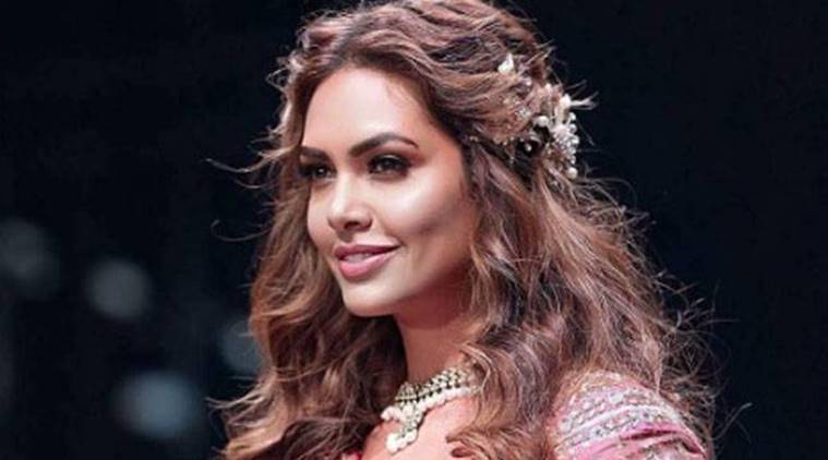 Image result for esha gupta photos