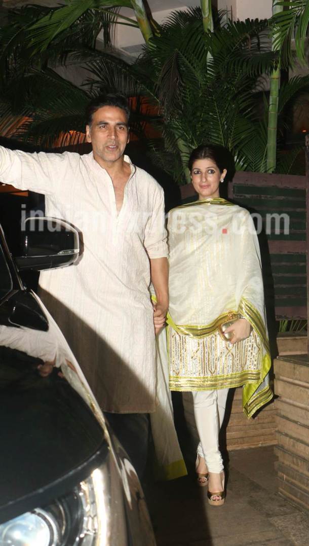 Akshay Kumar, Twinkle Khanna, Akshay Kumar Twinkle Khanna photos, Akshay Twinkle Diwali party photo