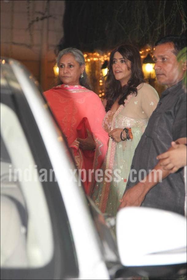 ekta kapoor images, jaya bachchan, ekta jaya diwali, diwali images