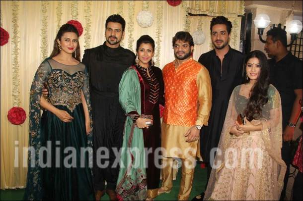 ekta kapoor yeh hai mohabbatein, divyanka tripathi diwali party, ekta kapoor divyanka, karan patel diwali party