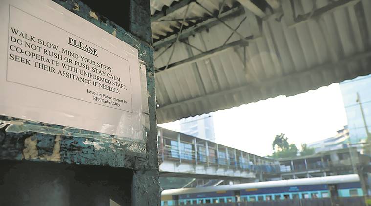 elphinstone stampede, mumbai stampede, integrated Ticketing System, smart cards, mumbai crowds, mumbai railways, csmt, 