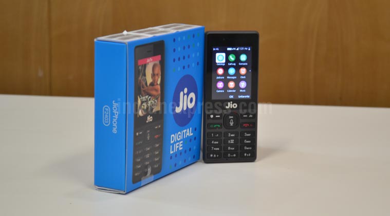 Reliance Jio, JioPhone, Reliance JioPhone pre-booking, JioPhone second phase pre-booking, JioPhone price in India, JioPhone delivery, JioPhone vs Karbonn A40, Karbonn A40 Indian, JioPhone 4G