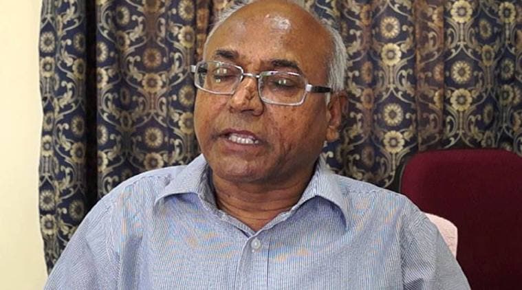 kancha ilaiah, kancha ilaiah attacked, kancha ilaiah book, kancha ilaiah hyderbad, vysya community, samajika smugglurlu komatollu, india news, indian express, indian express news